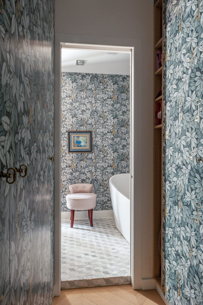 salle de bain-papier peint-marbre-vert-honoré