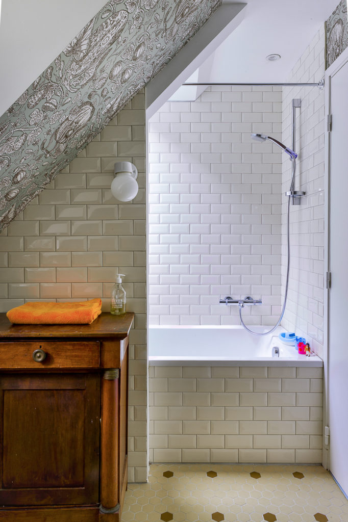 salle de bain-rénovation-maison normande-carreaux metro-falaise